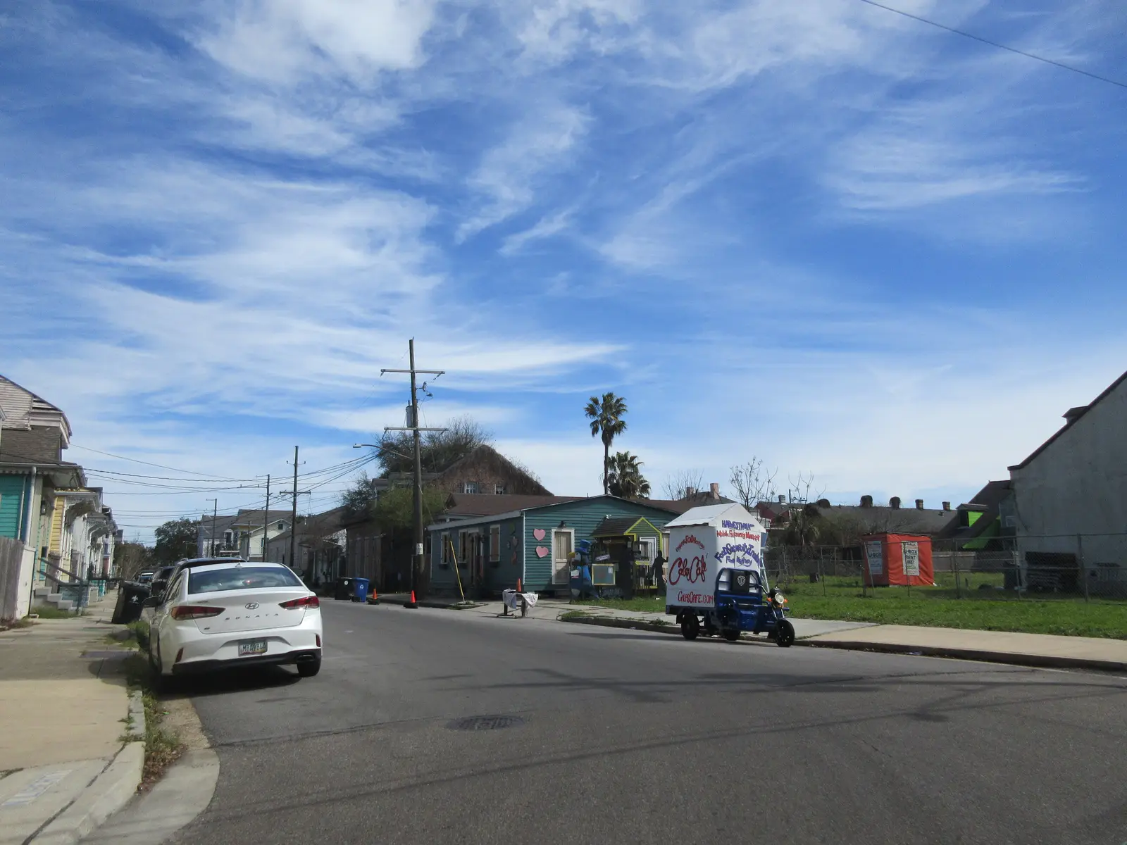 Gatumiljö i stadsdelen Tremé i New Orleans